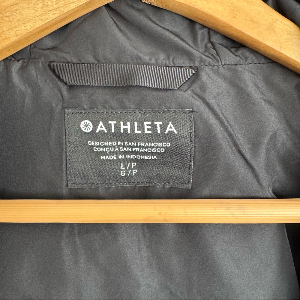 Athleta Rainout Ridge Long Trench, Black - Picture 3 of 5